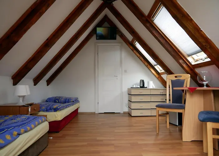 Nocleg ze śniadaniem Ośrodek Beata / Fiord 3*