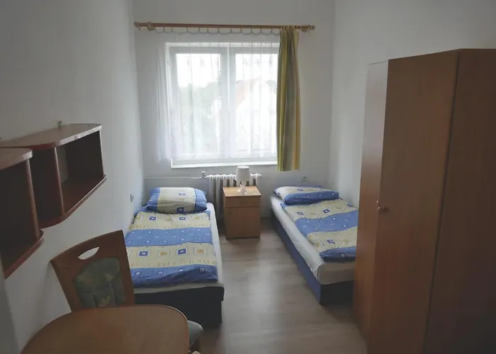 Ośrodek Beata / Fiord Nocleg ze śniadaniem 3*