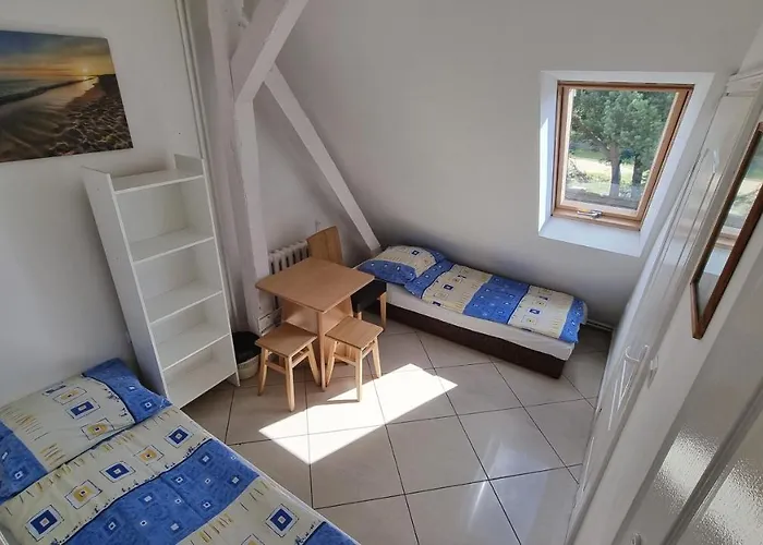 Ośrodek Beata / Fiord Nocleg ze śniadaniem 3*