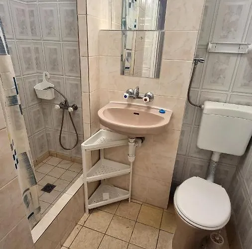 Nocleg ze śniadaniem Ośrodek Beata / Fiord 3*